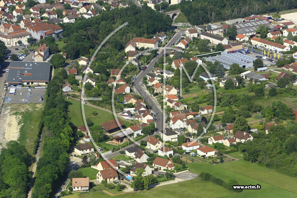 Photo arienne de Auxerre (le Moulin de Bouffaut)