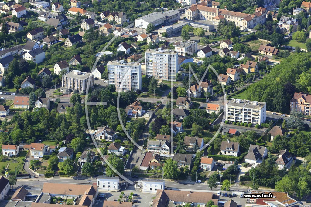 Photo arienne de Auxerre (les Moreaux)