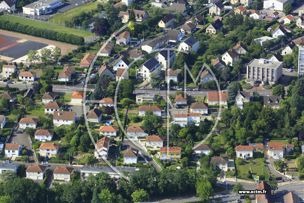 Photo arienne de Auxerre (les Moreaux)