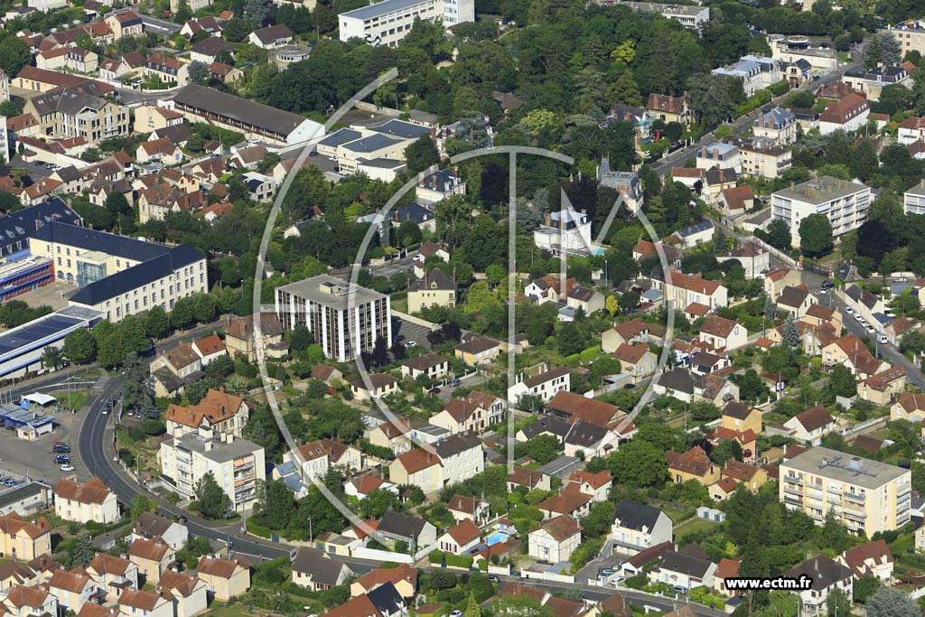 Photo arienne de Auxerre (les Moreaux)