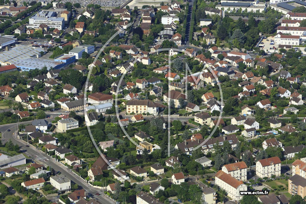 Photo arienne de Auxerre (les Rozoirs)