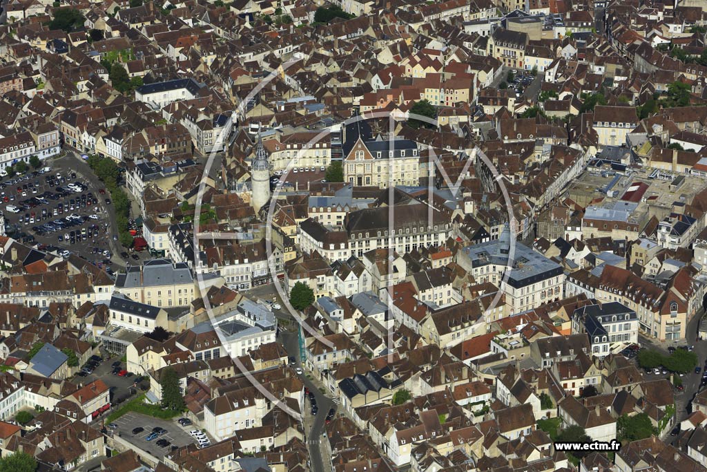 Photo arienne de Auxerre (Palais de Justice - Saint-Eusebe)
