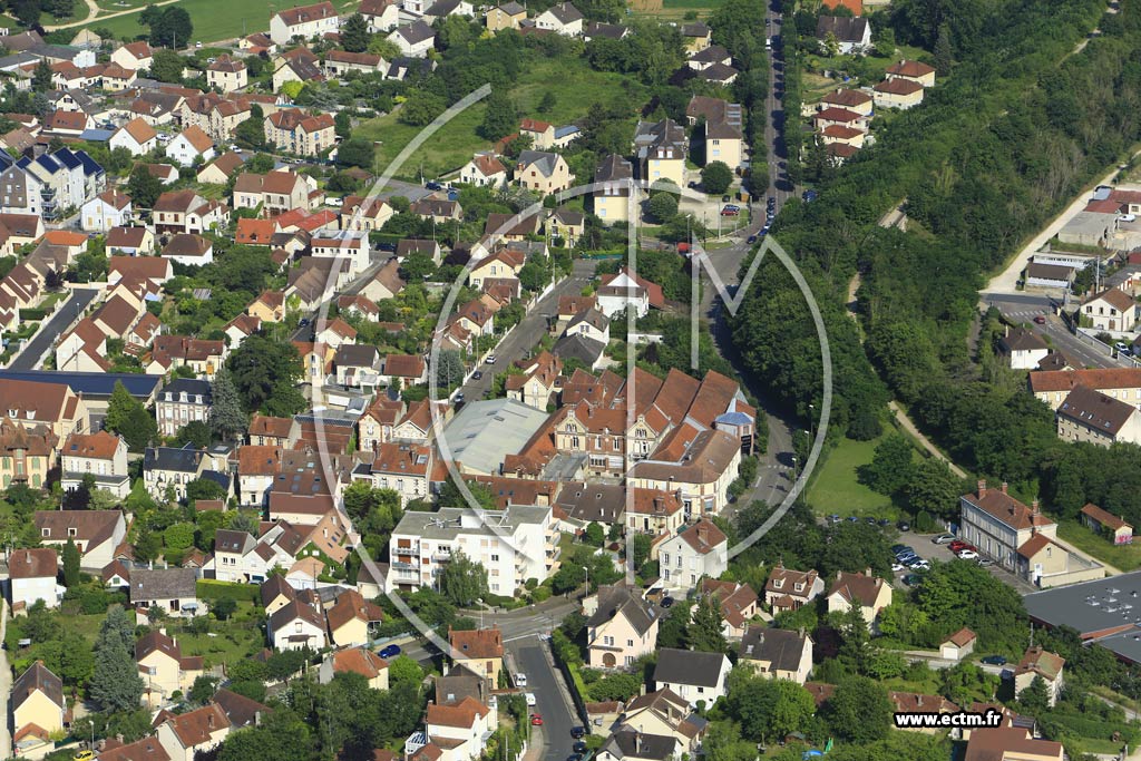 Photo arienne de Auxerre (Saint-Amatre)