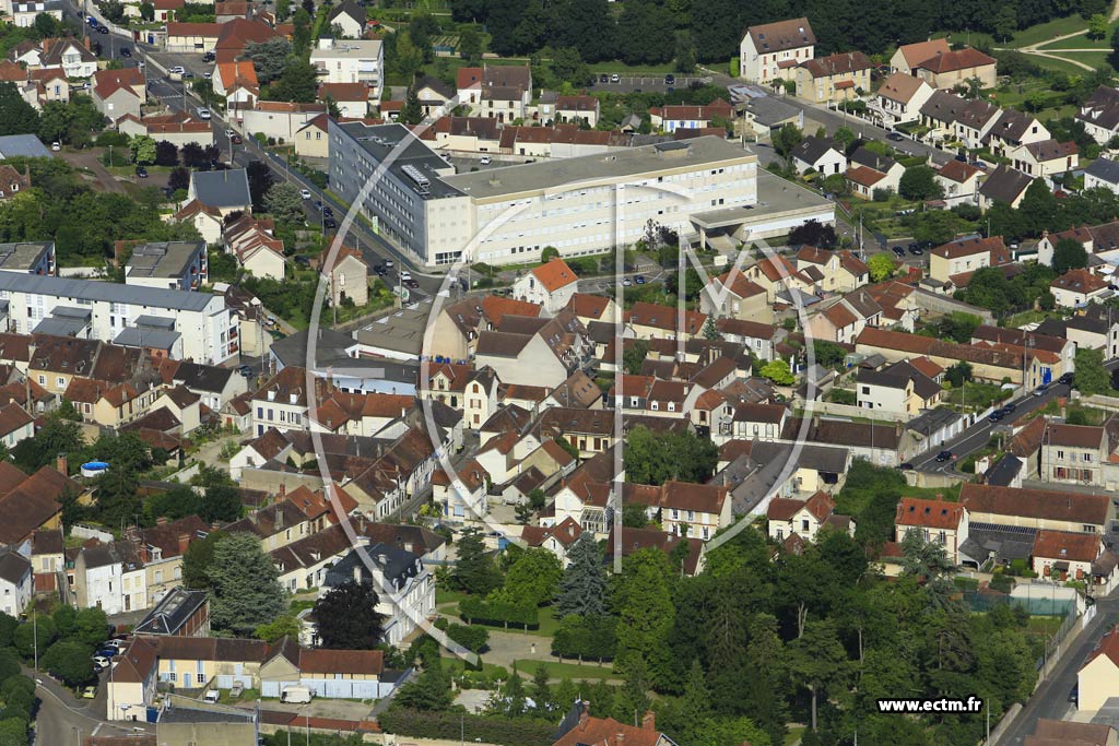 Photo arienne de Auxerre (Saint-Amatre)