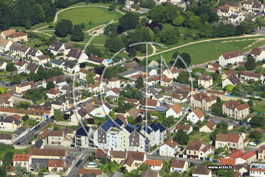 Photo arienne de Auxerre (Saint-Amatre)