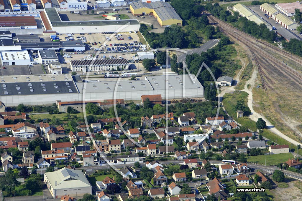 Photo arienne de Auxerre (Saint-Gervais)