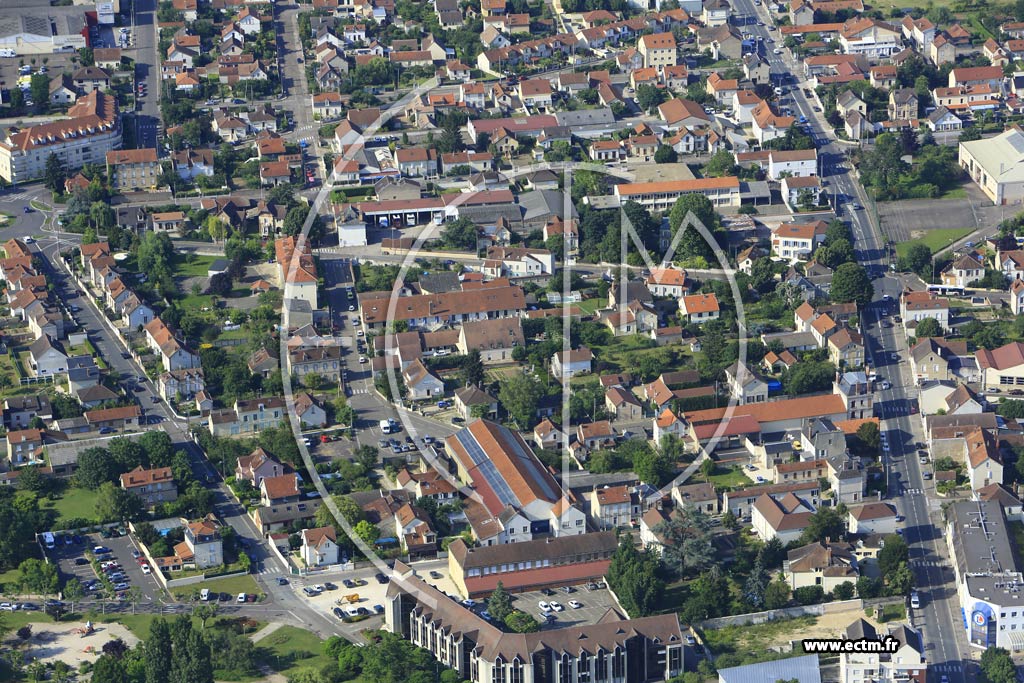 Photo arienne de Auxerre (Saint-Gervais)