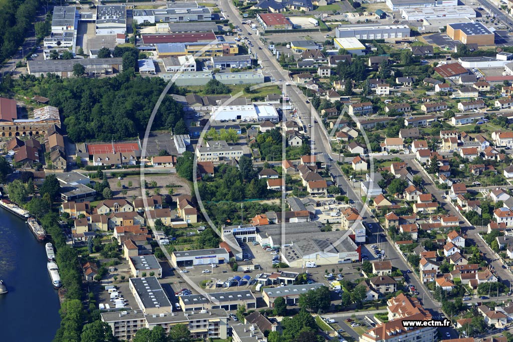 Photo arienne de Auxerre (Saint-Gervais)