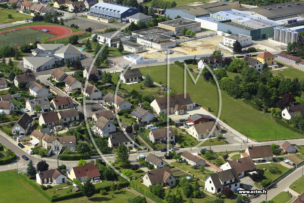 Photo arienne de Chablis (Faubourg Saint-Pierre)