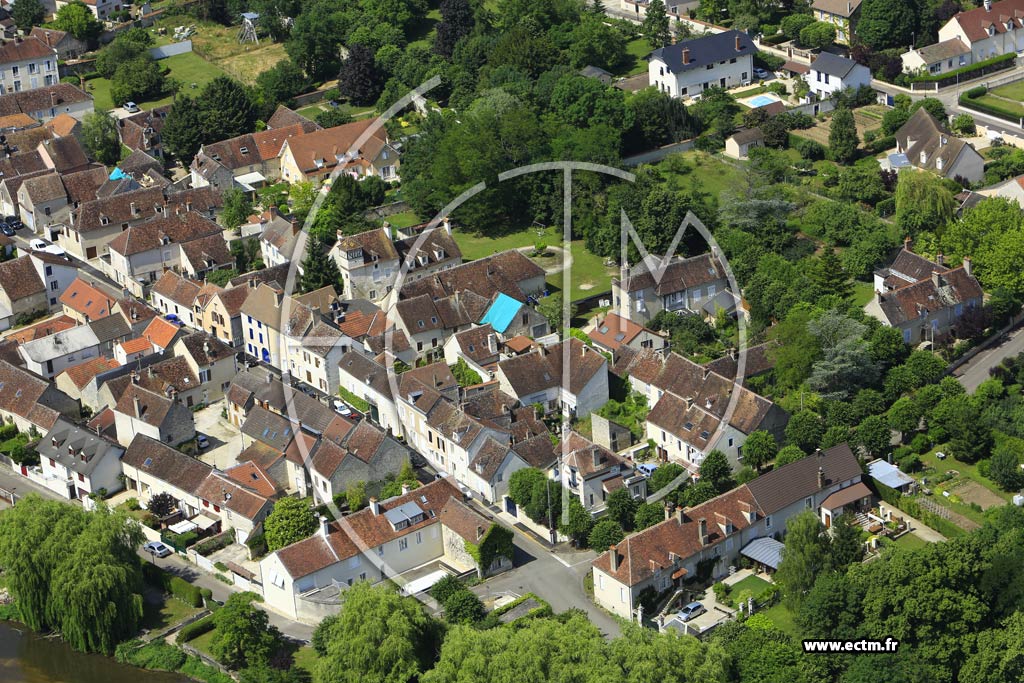 Photo arienne de Champs-sur-Yonne