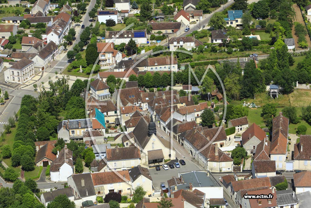 Photo arienne de Champs-sur-Yonne