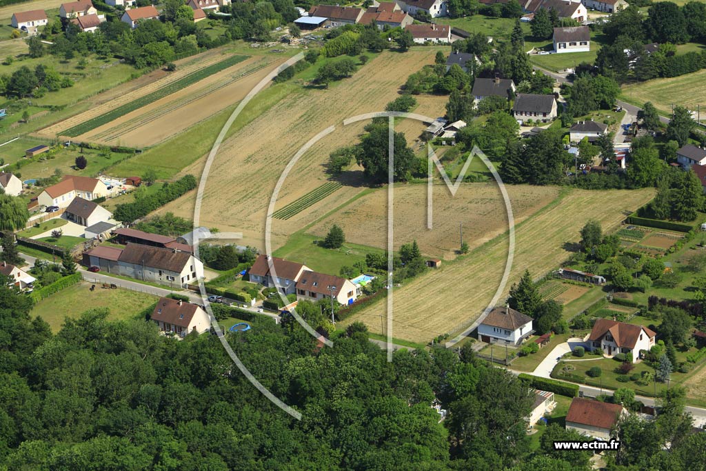 Photo arienne de Charbuy (les Gueudins)