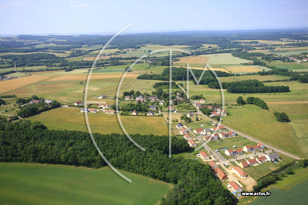 Photo arienne de Escamps (Pouligny)