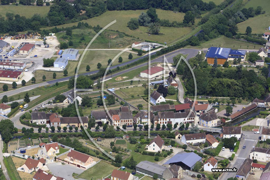 Photo arienne de Ligny-le-Chtel