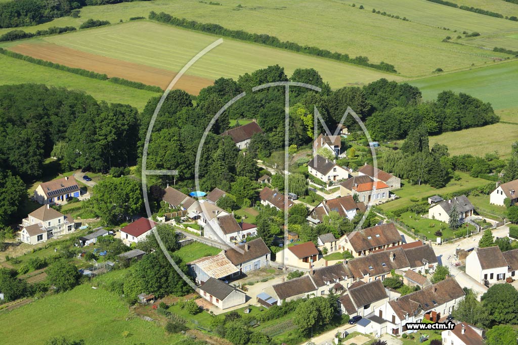 Photo arienne de Monteau (Grand Pien)