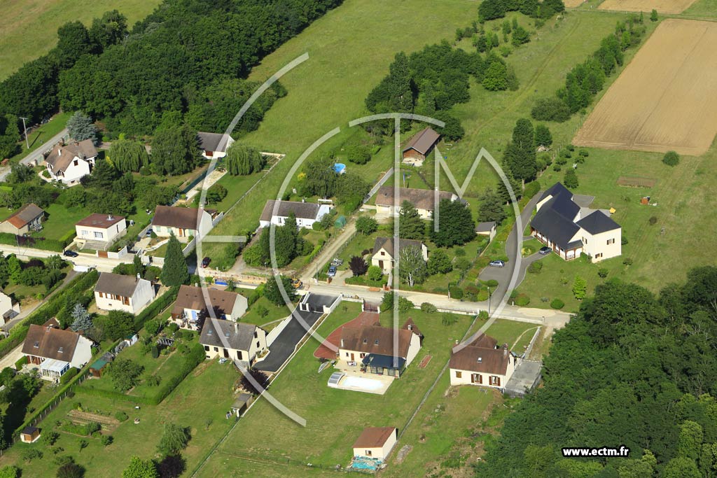 Photo arienne de Monteau (Grand Pien)