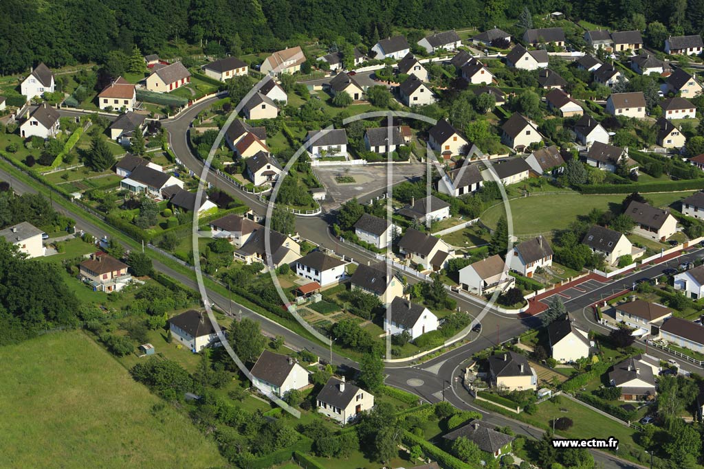 Photo arienne de Monteau (la Garenne)