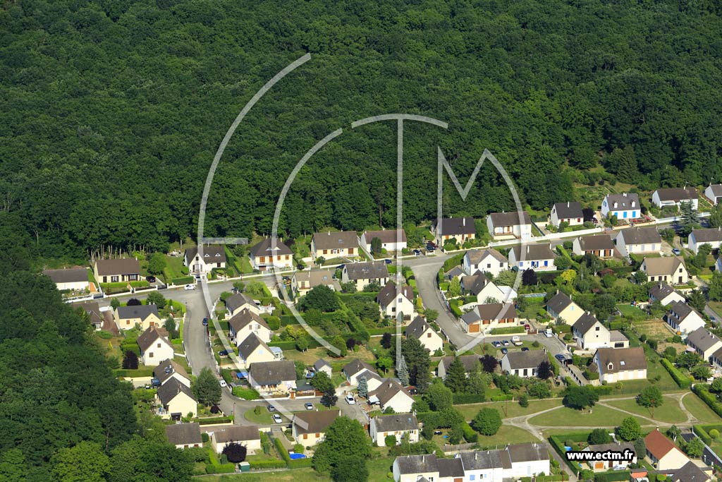 Photo arienne de Monteau (le Caron)