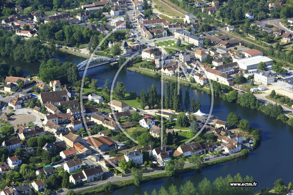 Photo arienne de Monteau (Rive-Gauche)