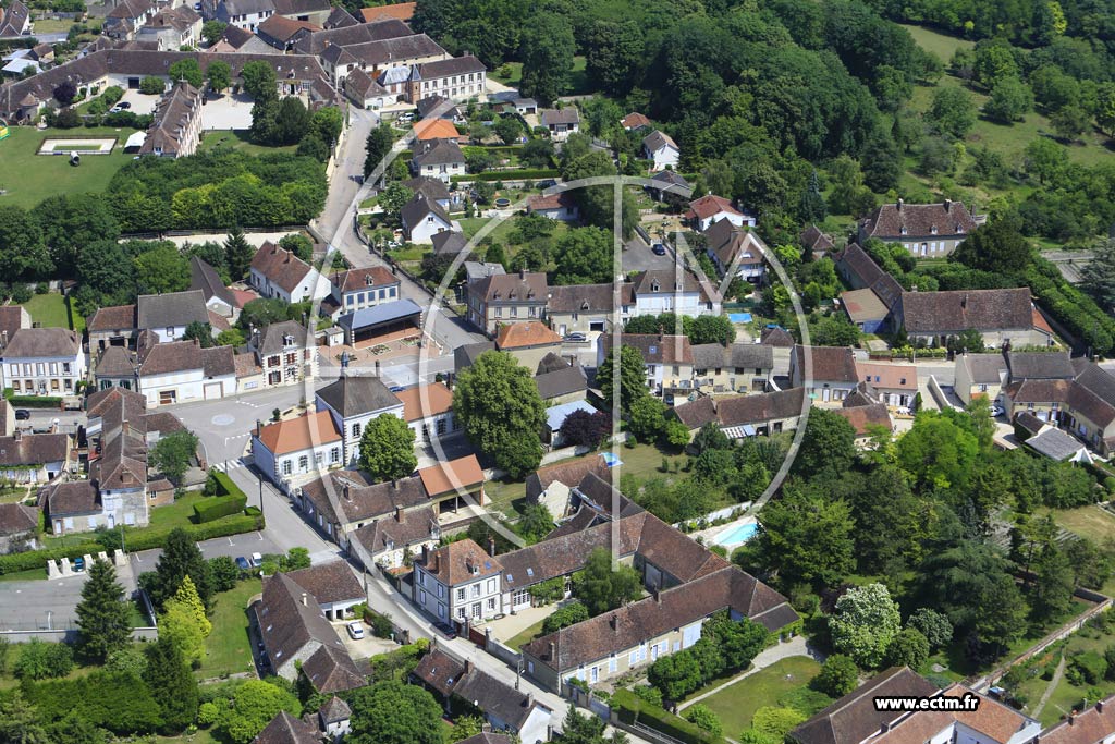 Photo arienne de Mont-Saint-Sulpice