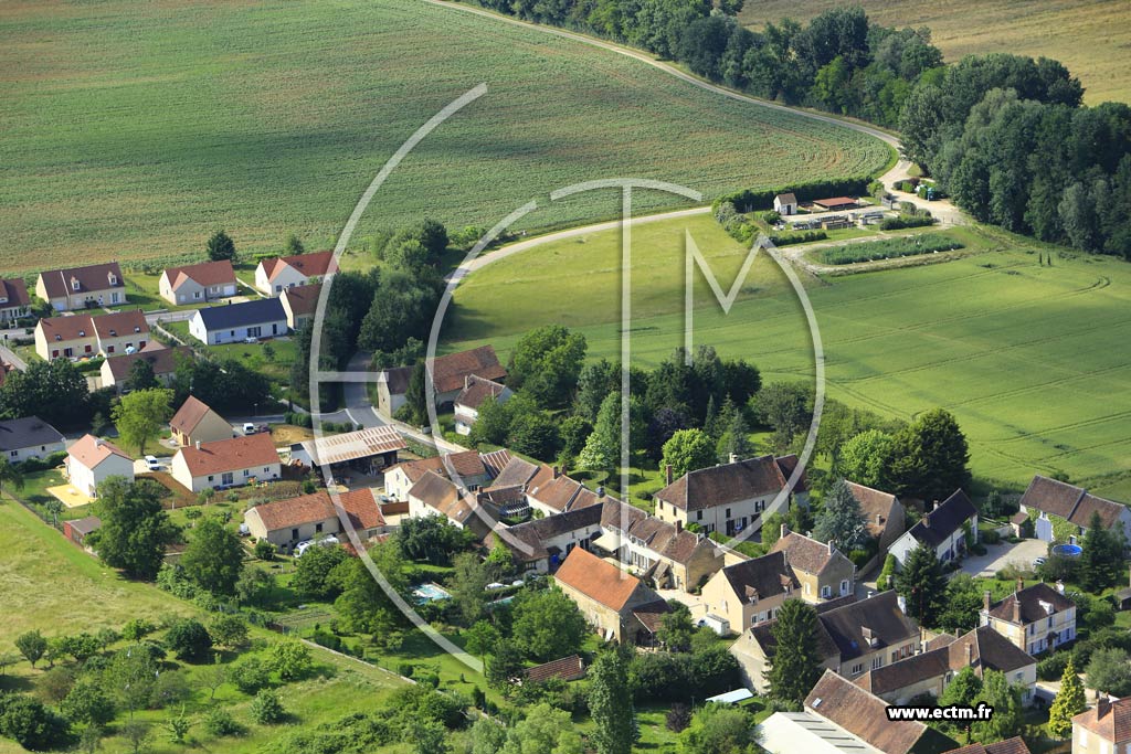 Photo arienne de Montigny-la-Resle