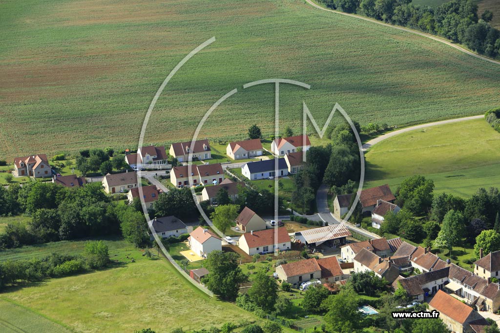 Photo arienne de Montigny-la-Resle