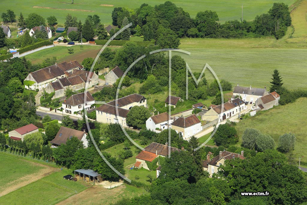 Photo arienne de Montigny-la-Resle