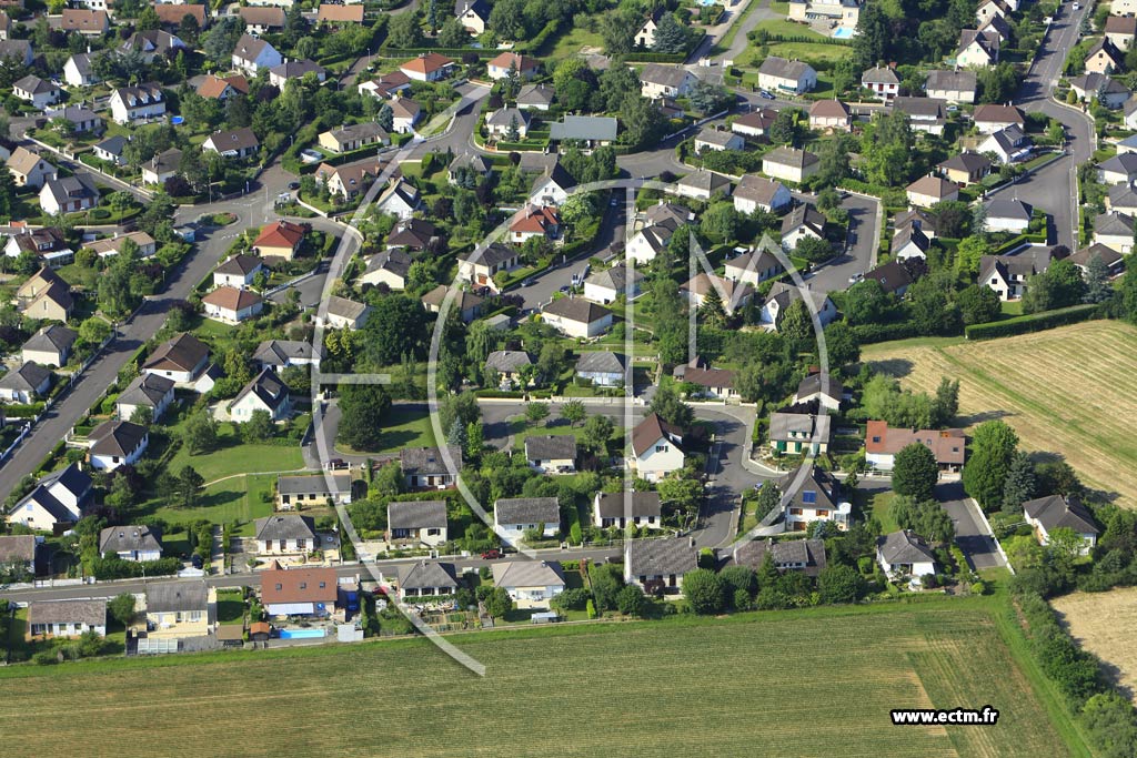 Photo arienne de Saint-Georges-sur-Baulche (la Rsidence)