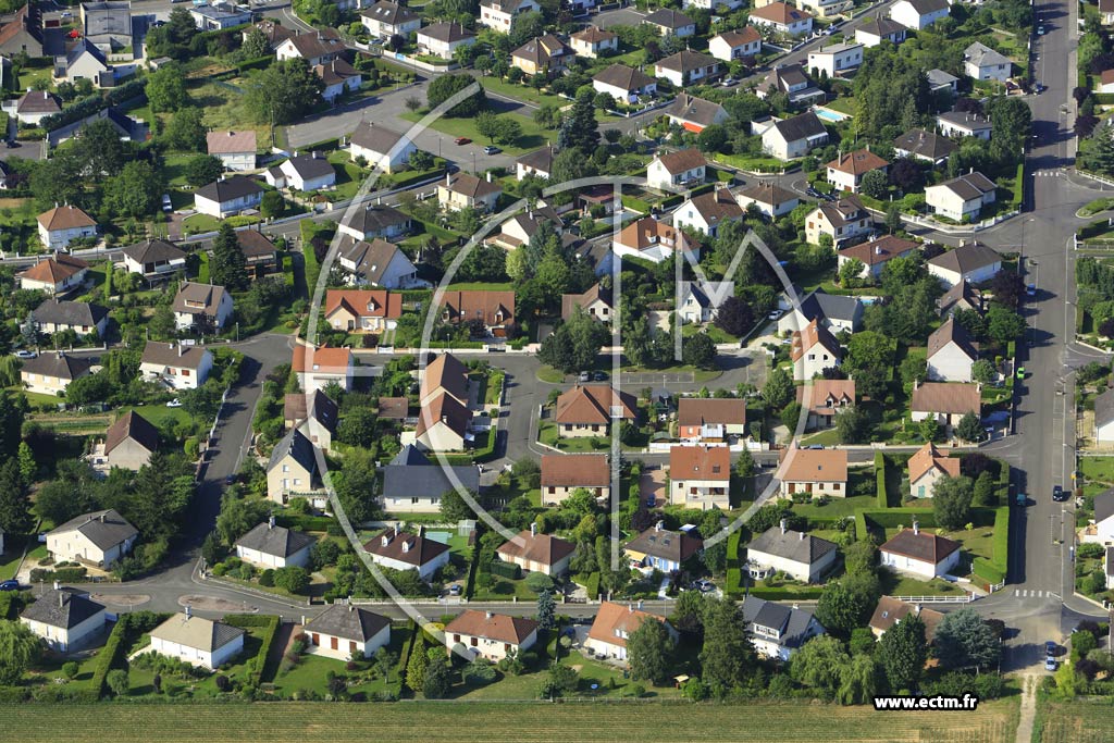 Photo arienne de Saint-Georges-sur-Baulche (la Rsidence)