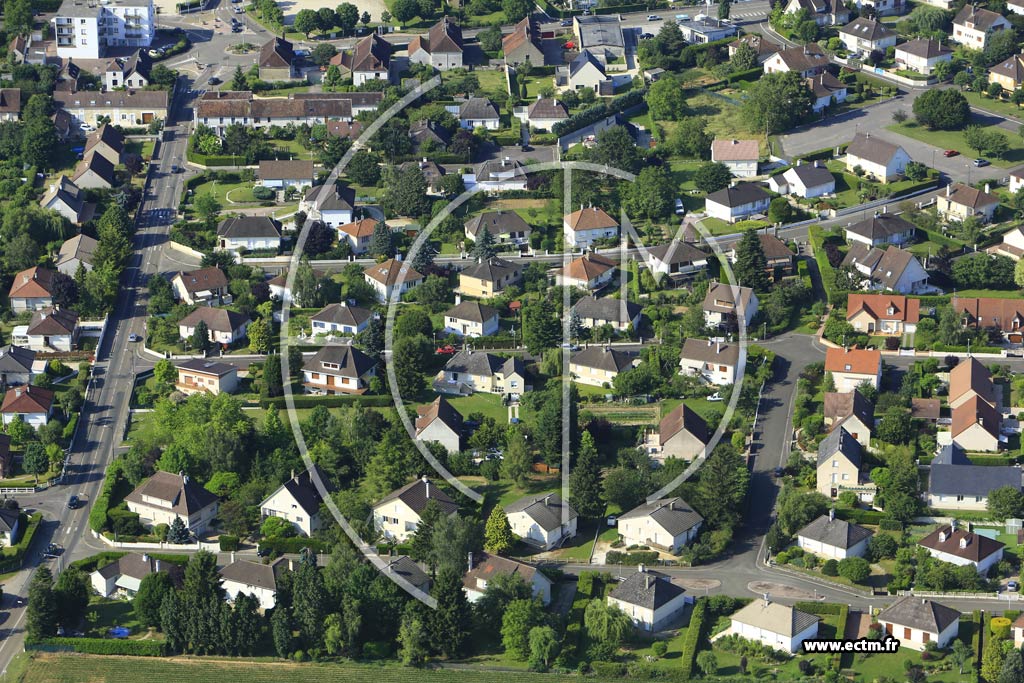 Photo arienne de Saint-Georges-sur-Baulche (la Rsidence)