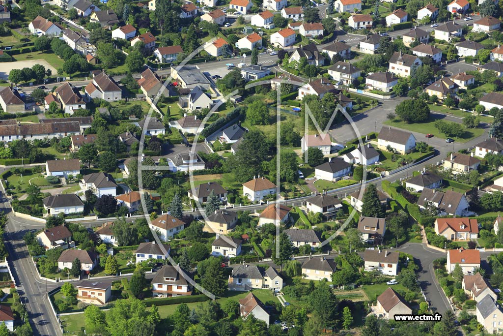 Photo arienne de Saint-Georges-sur-Baulche (la Rsidence)