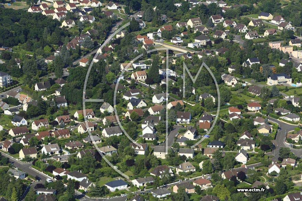 Photo arienne de Saint-Georges-sur-Baulche (la Rsidence)