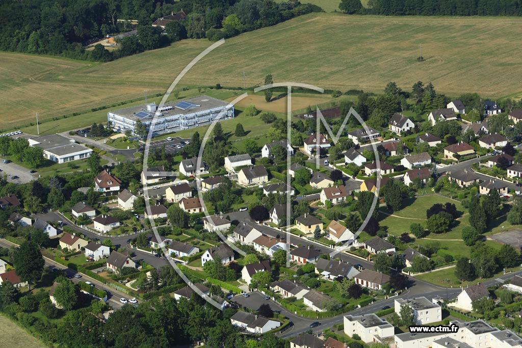 Photo arienne de Saint-Georges-sur-Baulche (le Cormier)