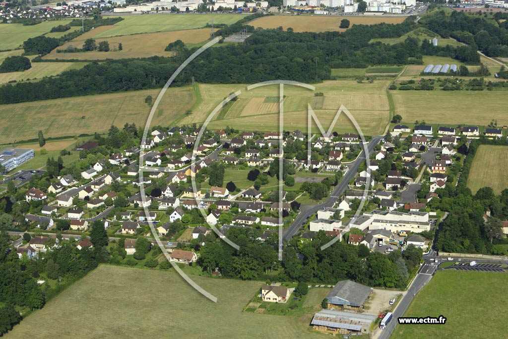 Photo arienne de Saint-Georges-sur-Baulche (le Cormier)