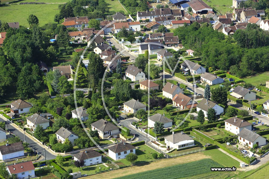 Photo arienne de Venoy (La Chapelle du Haut)