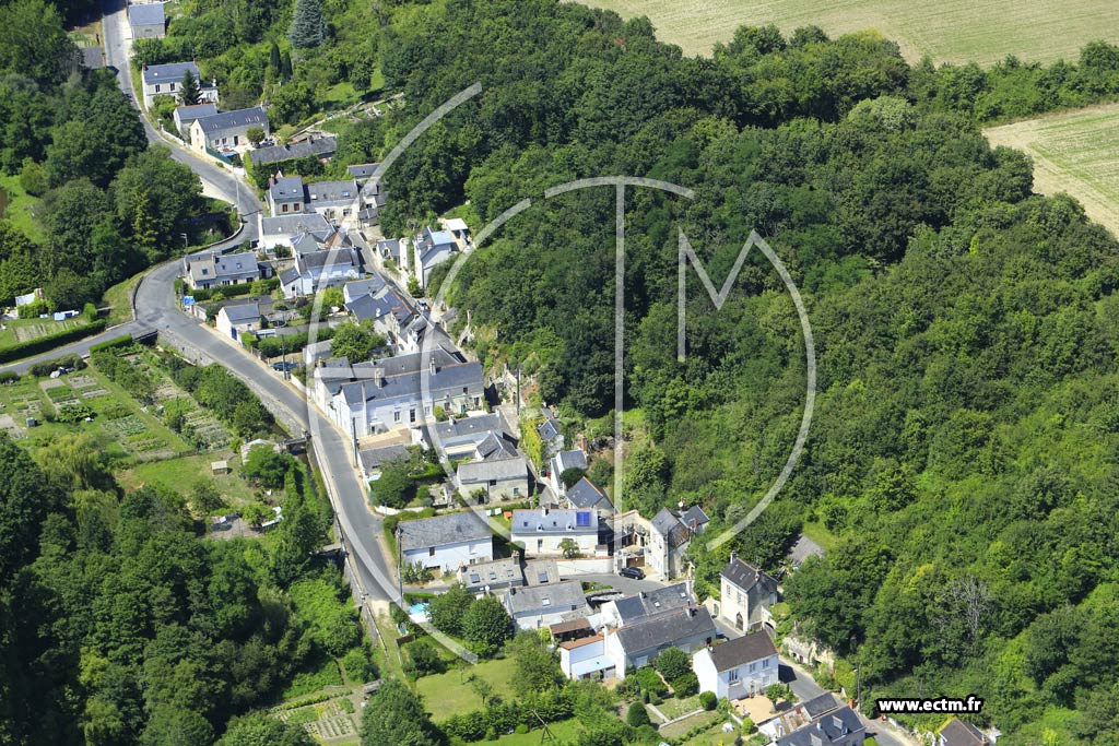 Photo arienne de Cinq-Mars-la-Pile (le Moulin du Milieu)