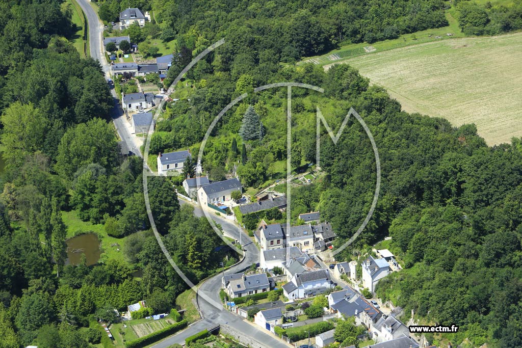 Photo arienne de Cinq-Mars-la-Pile (le Moulin du Milieu)