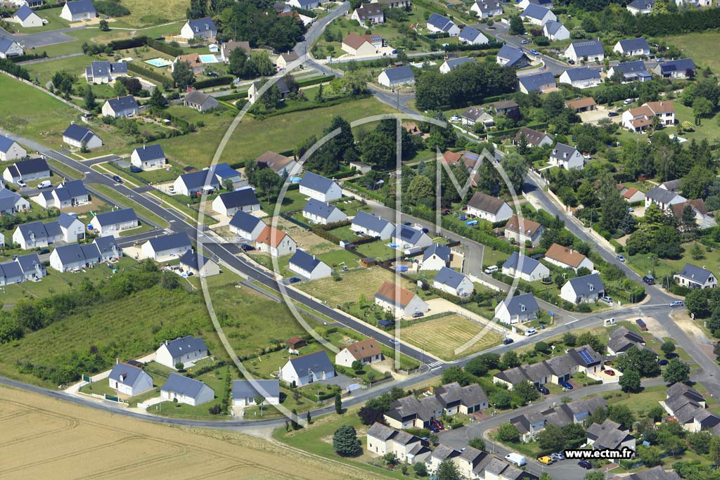 Photo arienne de Cinq-Mars-la-Pile (les Blais)