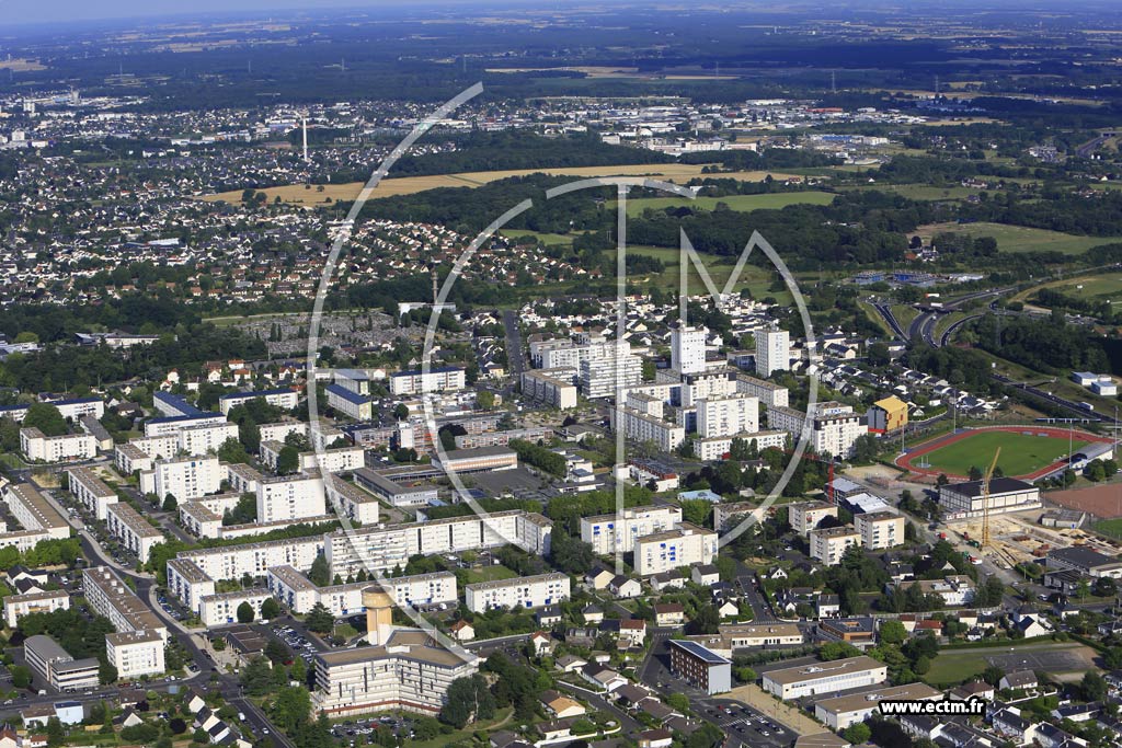 Photo arienne de Jou-ls-Tours (la Rabire)