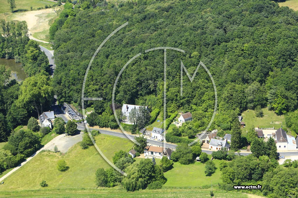 Photo arienne de Luynes (la Valle de Vaugareau)