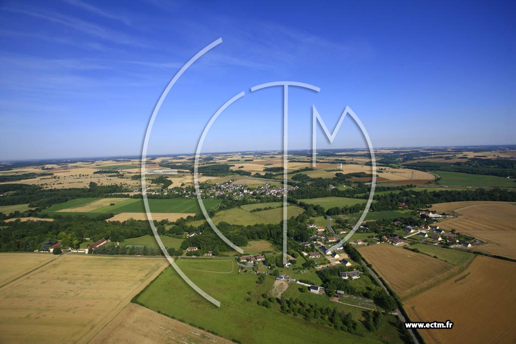 Photo arienne de Neuill-le-Lierre