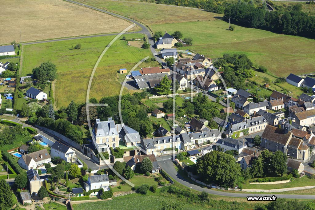 Photo arienne de Neuill-le-Lierre