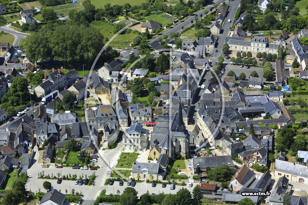 Photo arienne de Neuill-Pont-Pierre