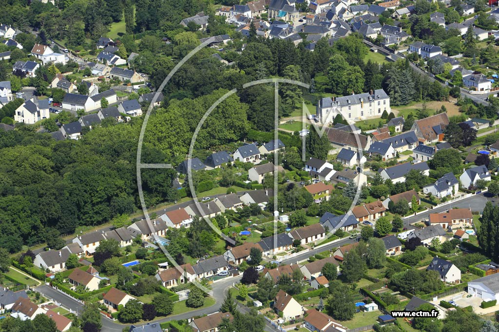 Photo arienne de Notre-Dame-d'O (Coulevrou)