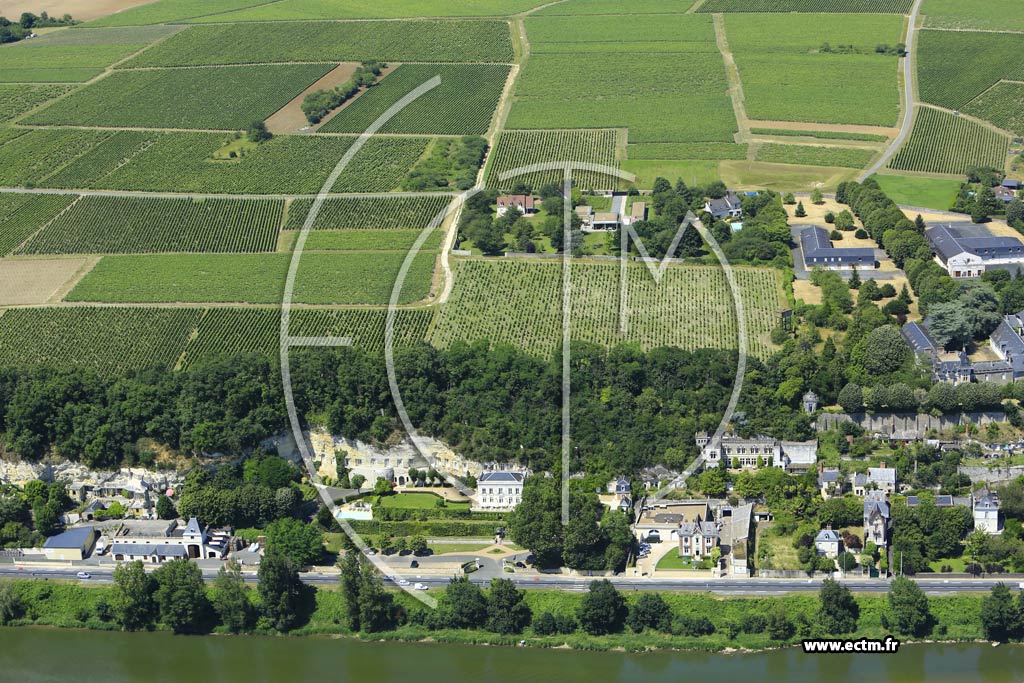 Photo arienne de Rochecorbon (les Ptis)