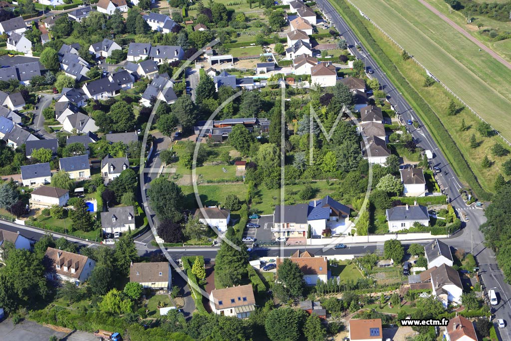 Photo arienne de Saint-Avertin (la Chalonnire)