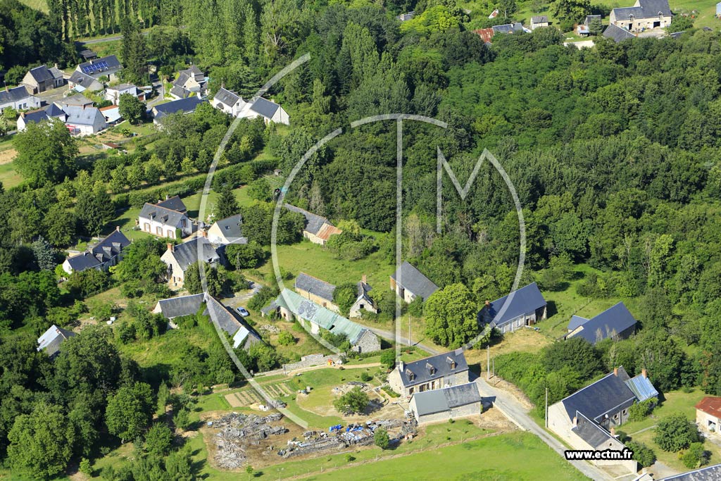 Photo arienne de Saint-Branchs (les  Boissires)