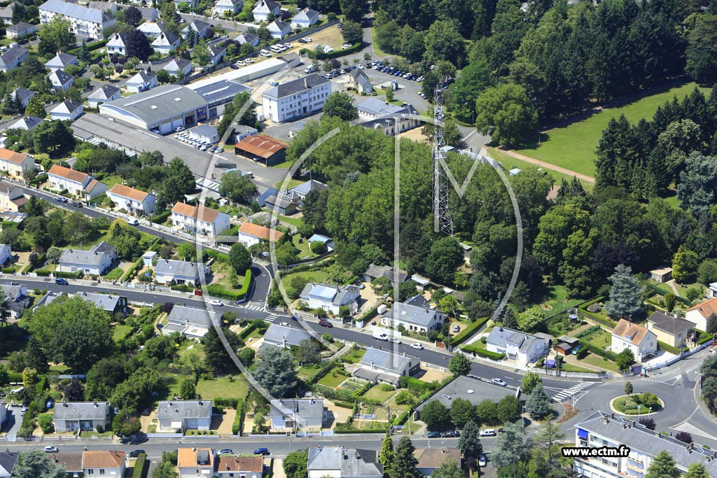 Photo arienne de Saint-Cyr-sur-Loire (la Clart)
