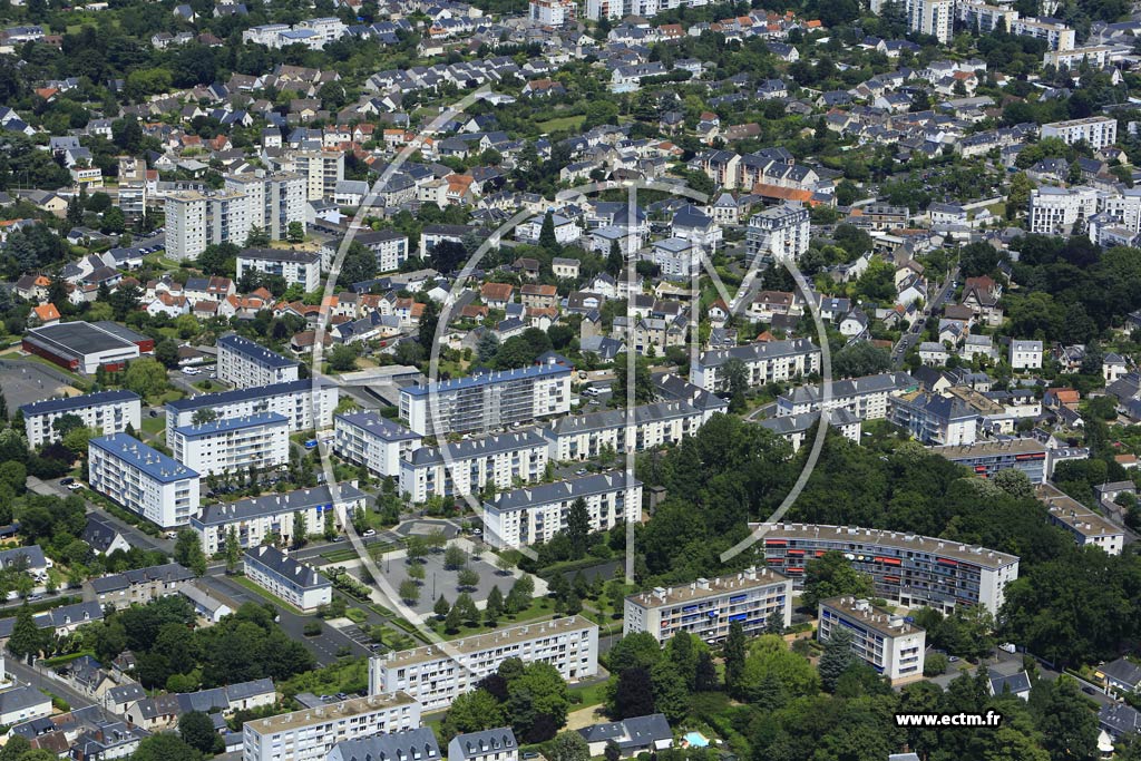 Photo arienne de Saint-Cyr-sur-Loire (la Msangerie)