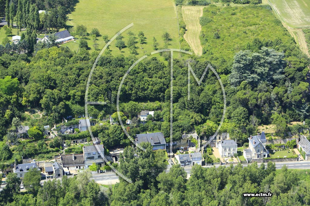 Photo arienne de Saint-tienne-de-Chigny (l'Aubinire)